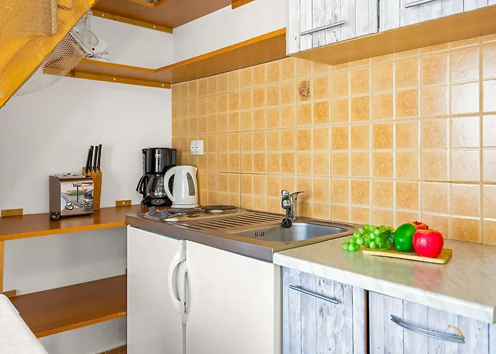 Apartment In Near Bijeca