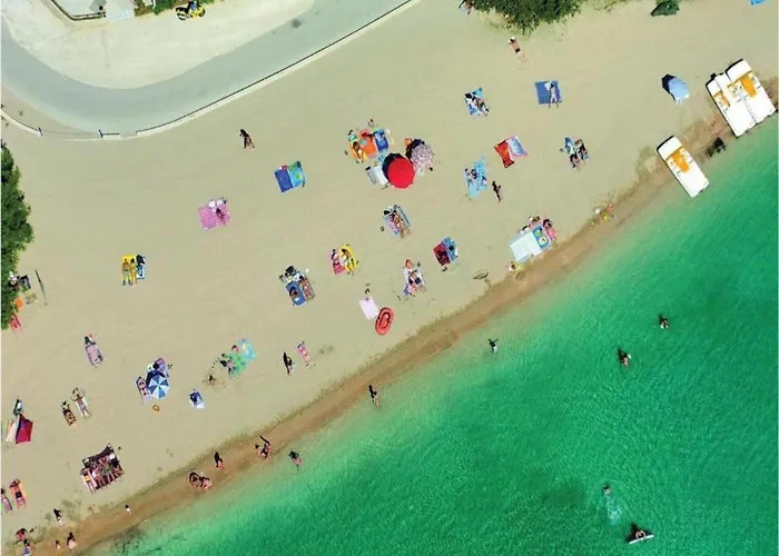 Apartment In Near Bijeca