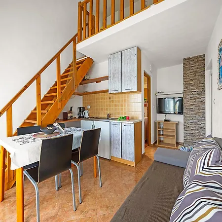 Apartment With Balcony In