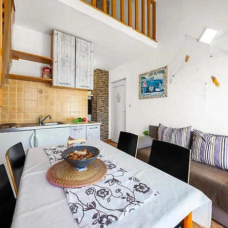 With Balcony In * Medolino